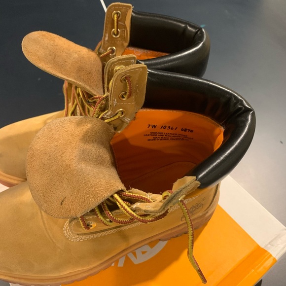 Men’s timberland boot, size 7 fits like size 8 - Picture 2 of 6